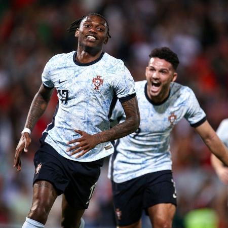 Portugal 2024/25 (Away)